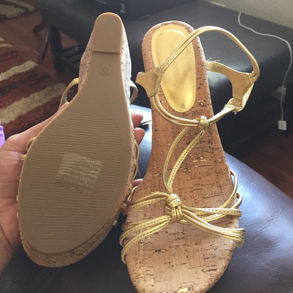 Banana republic shoes - Picture 2 of 3