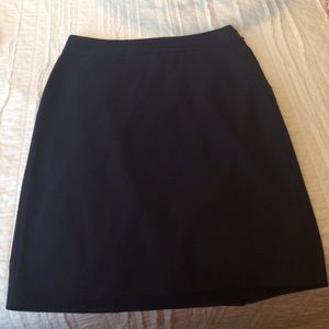 Banana Republic navy blue pencil skirt
