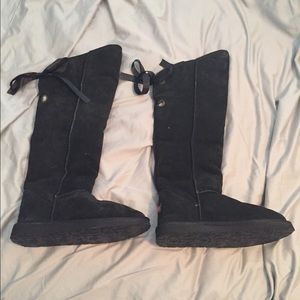 Knee high sheepskin Ukala boots