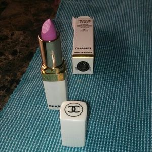 Beautiful purple hydrating creme lipstick