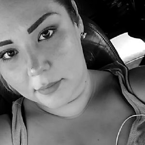 Meet your Posher, Estella