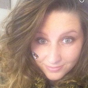 Meet your Posher, Ashlee