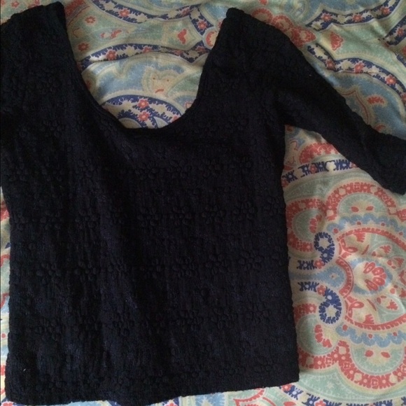 Hollister crop top