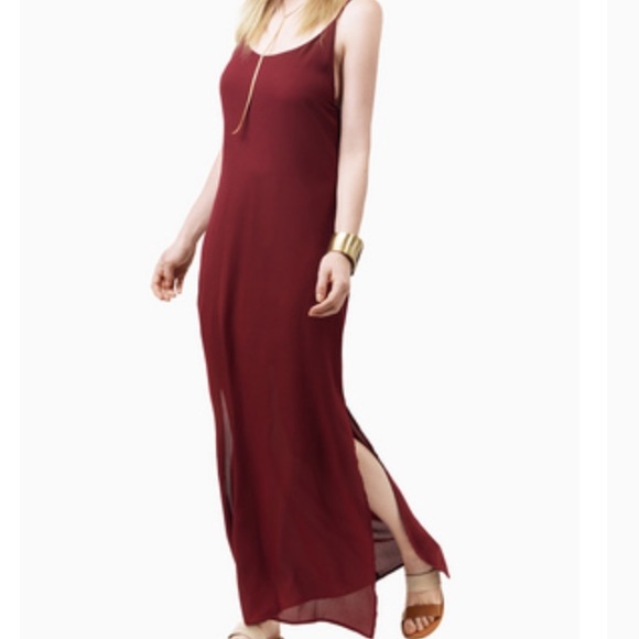 Tobi Dresses & Skirts - ❣HP❣Tobi Maxi Dress