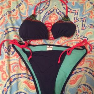 Hollister bathing suit