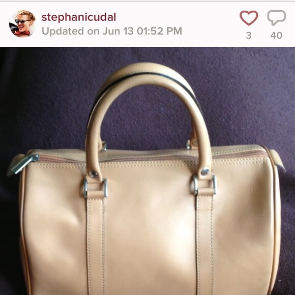 Hold for @stephaniecudal😘