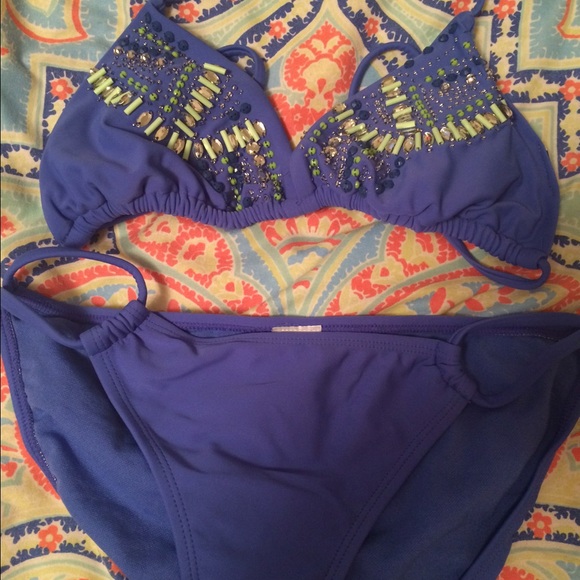 Bathing suit