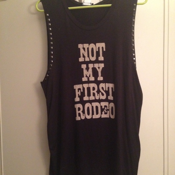 Tank top - Picture 1 of 2