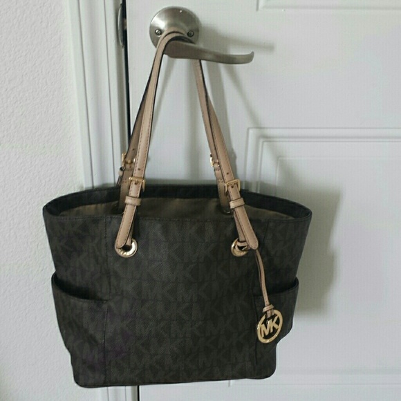 Michael Kors Jet Set Tote