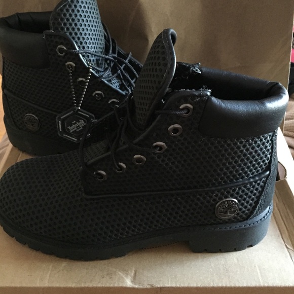 (SOLD) TIMBERLAND vent-tech series - Picture 1 of 3