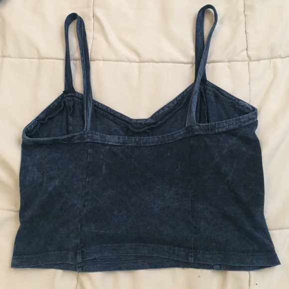 Crop top - Picture 2 of 2
