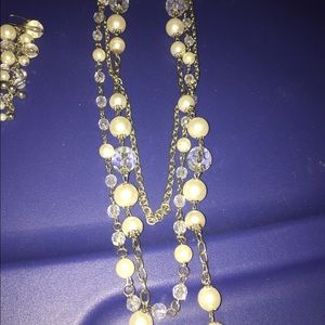 Beautiful faux pearl necklace and earrings