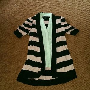 Strip pink and black tops