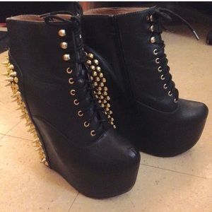 Jeffrey Campbell Damsel Wedge