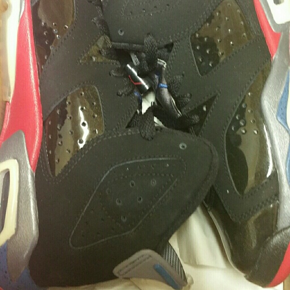 Youth Jordan Retro 6