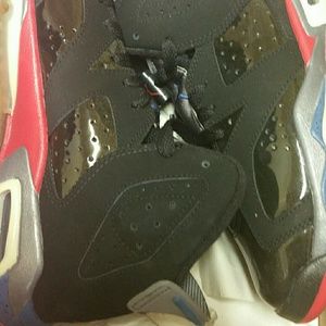 Youth Jordan Retro 6