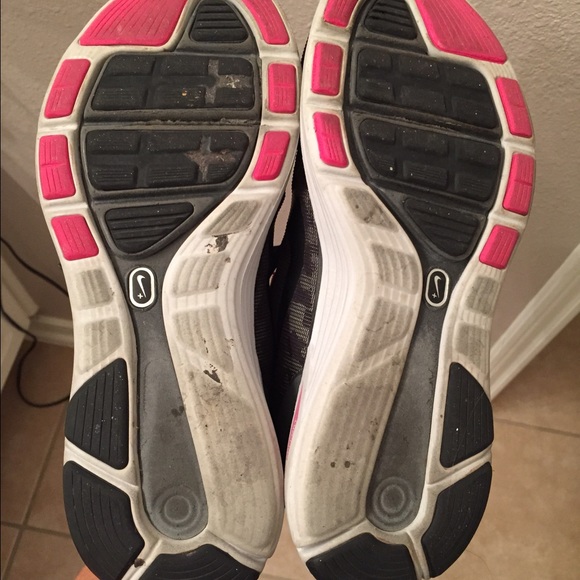 Nike Lunarlon running shoes - Picture 3 of 3