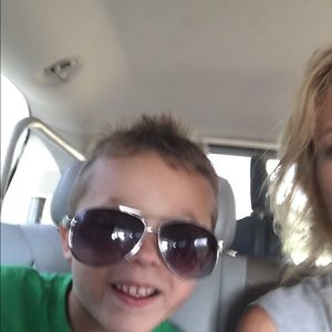 Meet your Posher, Jamie