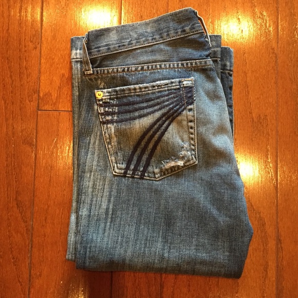 7 for all mankind