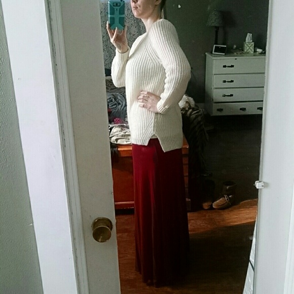 Cream, ivory, off white knit GAP sweater - Picture 4 of 4