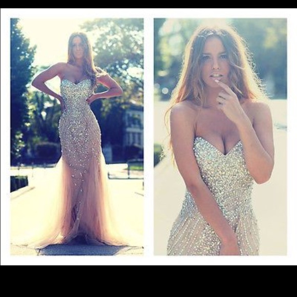 Prom dress