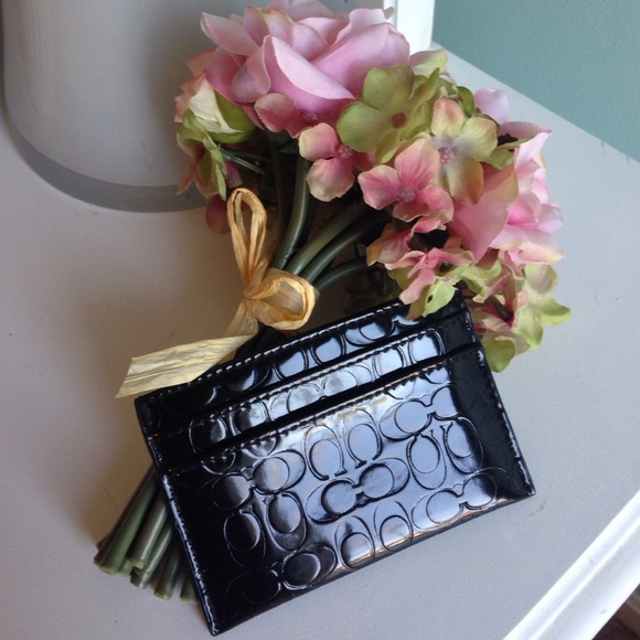 Authentic coach card case