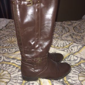 Brown leather boots.