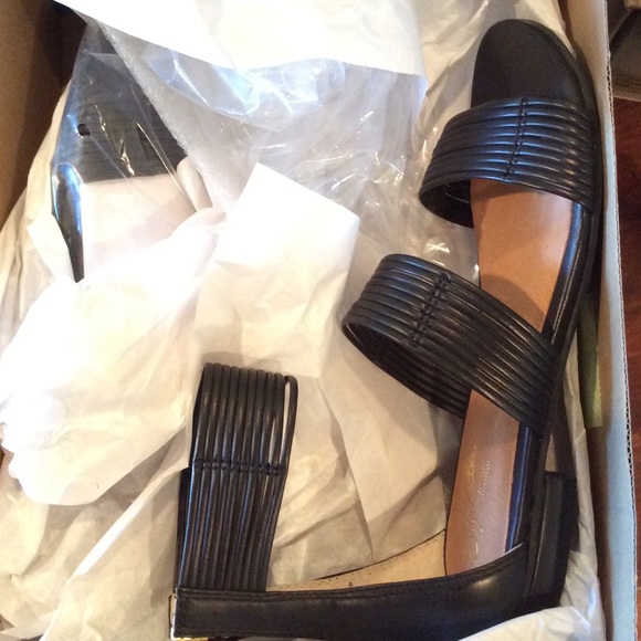 Urban Outfitters Seychelles Leather Corona Sandals - Picture 3 of 4