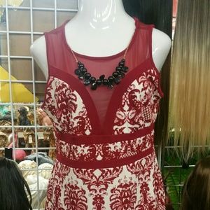 GORGEOUS RED flowered white dress :) 2X