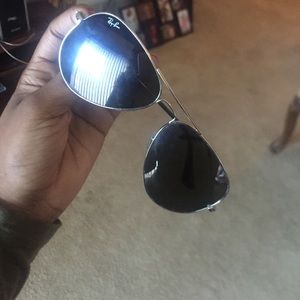 Ray•Ban aviator sunglasses