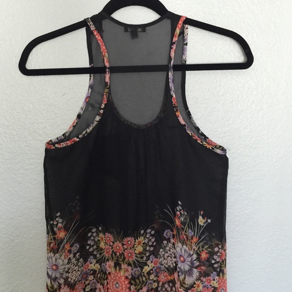 🌸Sheer Floral Blouse 🌸 - Picture 3 of 3