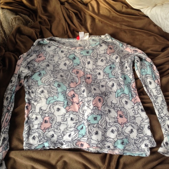 Knit top with ponies from h&m - Picture 2 of 3