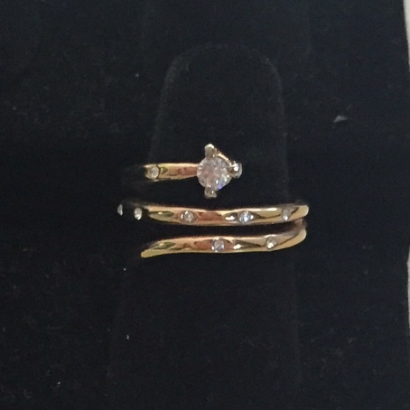 Wrap around ring