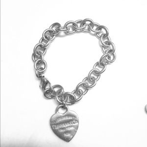 CLASSIC Return to Tiffany Heart Tag Bracelet