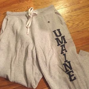 UMAINE sweats