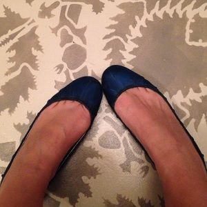 Banana Republic flats