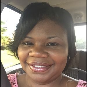 Meet your Posher, Lashonta