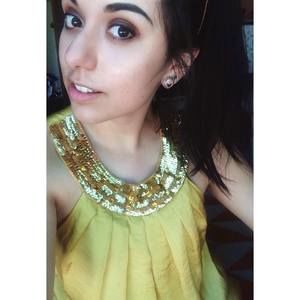 Meet your Posher, Sandy