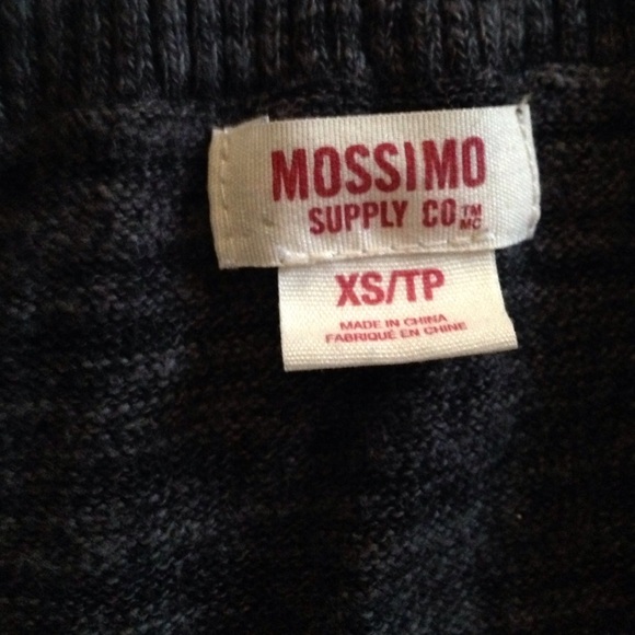 Mossimo Cardigan - Picture 2 of 4