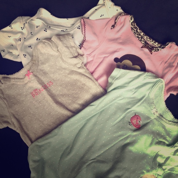 Carters 18 months tshirt