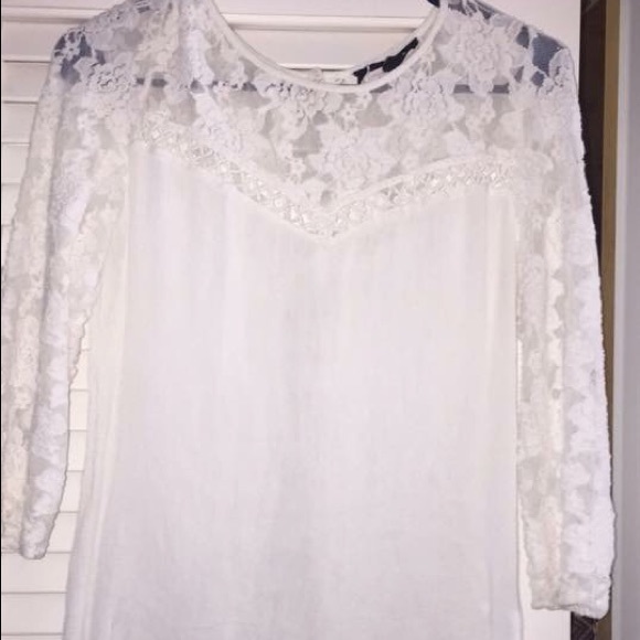 White boutique top