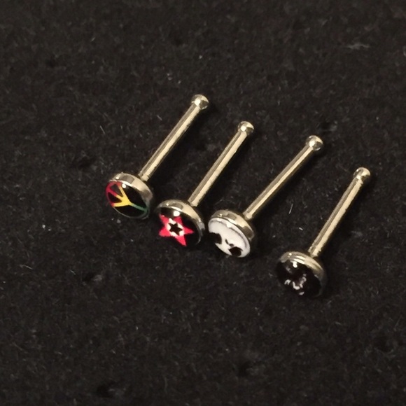 Set 4 new nose studs - Picture 1 of 1