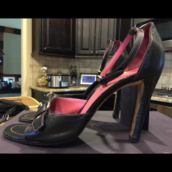 Prada: Women Prada Calzature Donna Madras Pesante Black Sandals