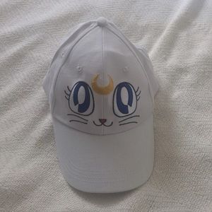 Sailor Moon Artemis Cap: White