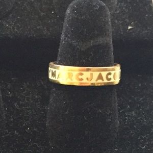 Marc by Marc Jacobs ring in cream