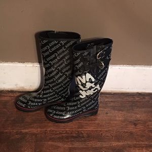 Juicy Couture Rain Boots 🍒