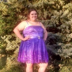 Meet your Posher, Caitlyn