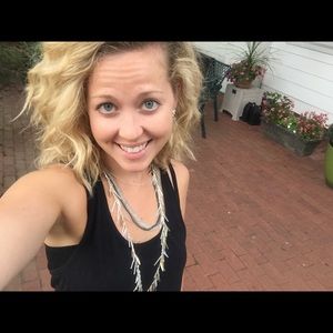 Meet your Posher, Natalie