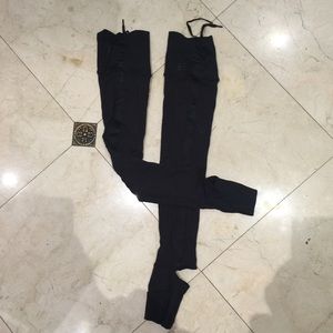 Lululemon leg warmer black