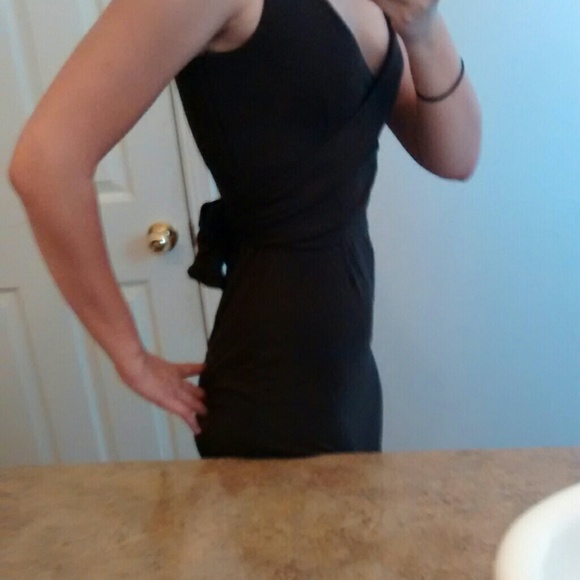 Dress - Picture 4 of 4